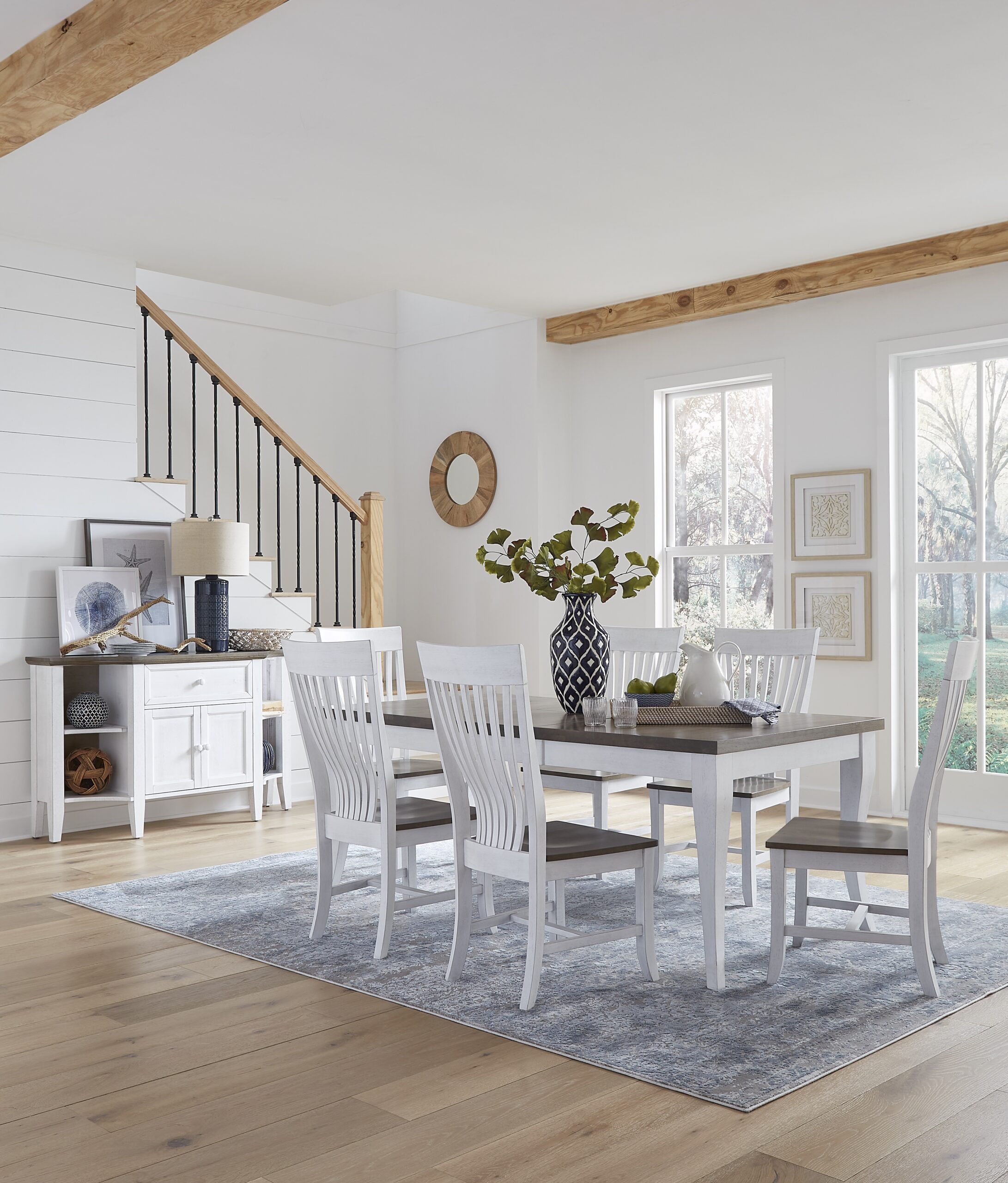 White Luxurious Dining Table